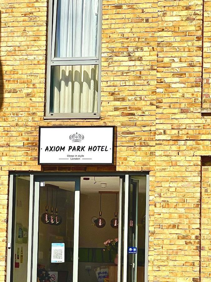Axiom Park Hotel Лондон Екстер'єр фото